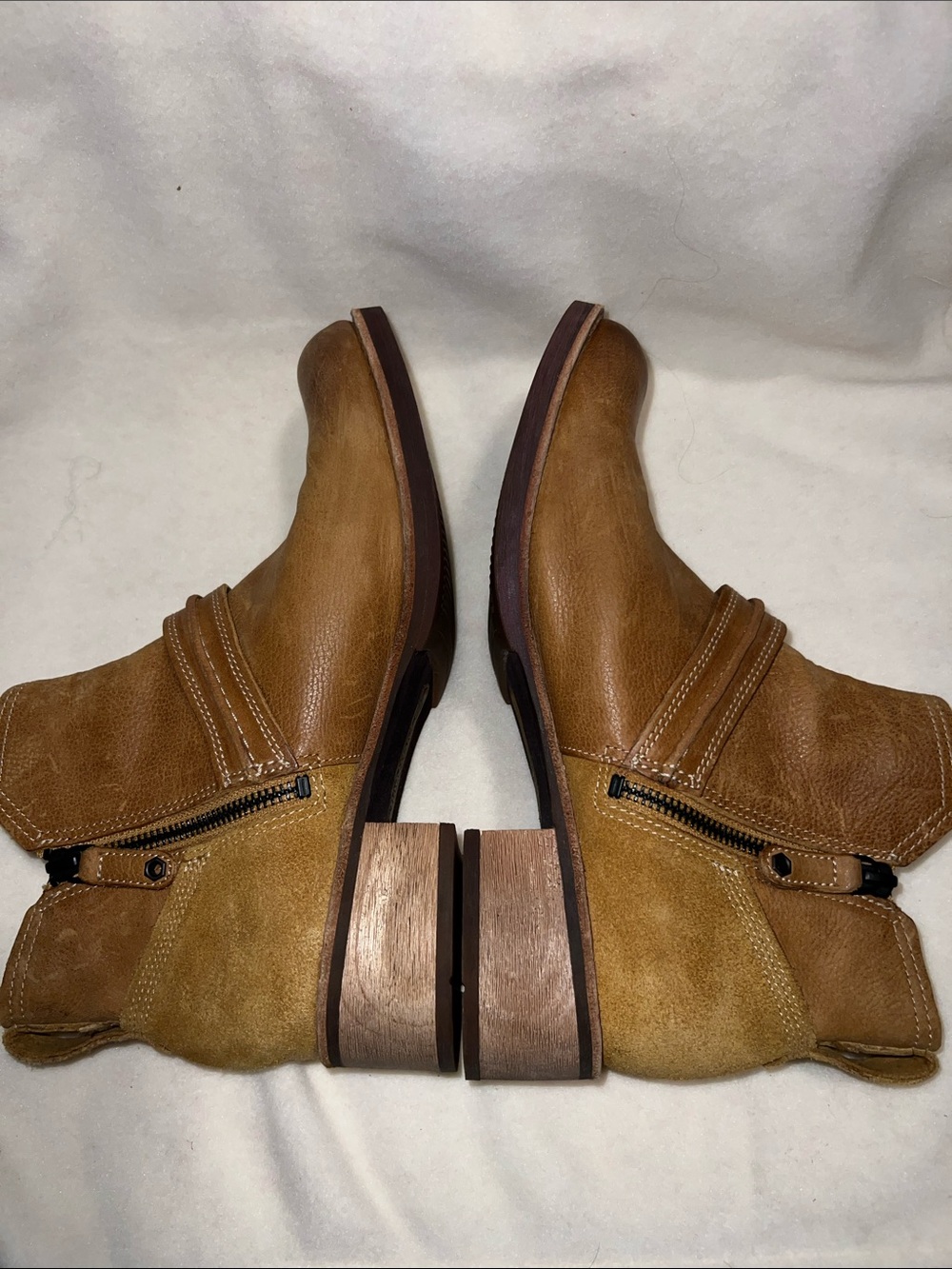 Timberland Chestnut Brown Leather Ankle Booties with Side Buckle - Picture 6 of 11